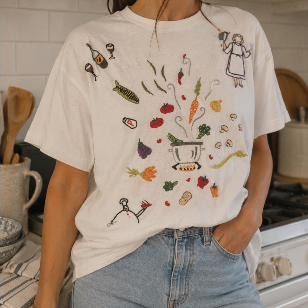 Vintage Chef Cooking Swan Magic White Embroidered Cotton Tee - Picture 4 of 9